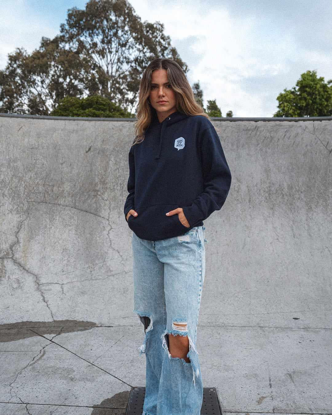 Nah I'd Win - Embroidery Hoodie - Image 15