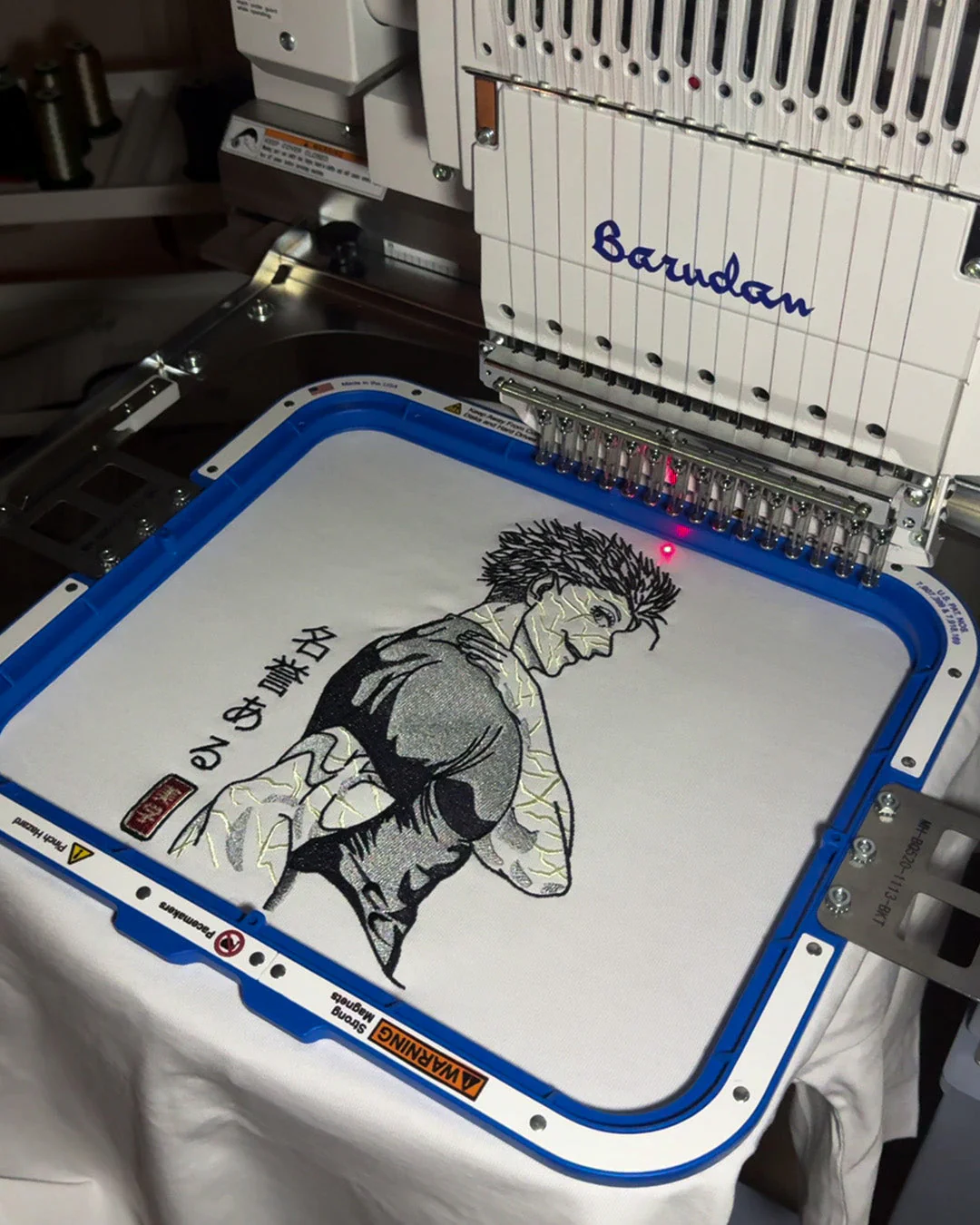 [PREMIUM] HONORED - Embroidery T-Shirt - Image 5