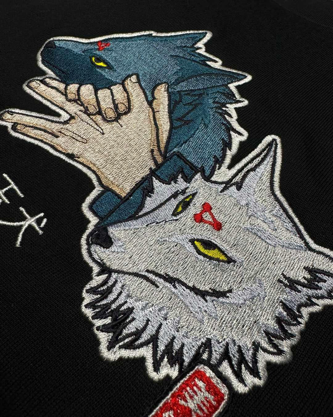 [PREMIUM] Twin Wolves - Embroidery T-Shirt - Image 4
